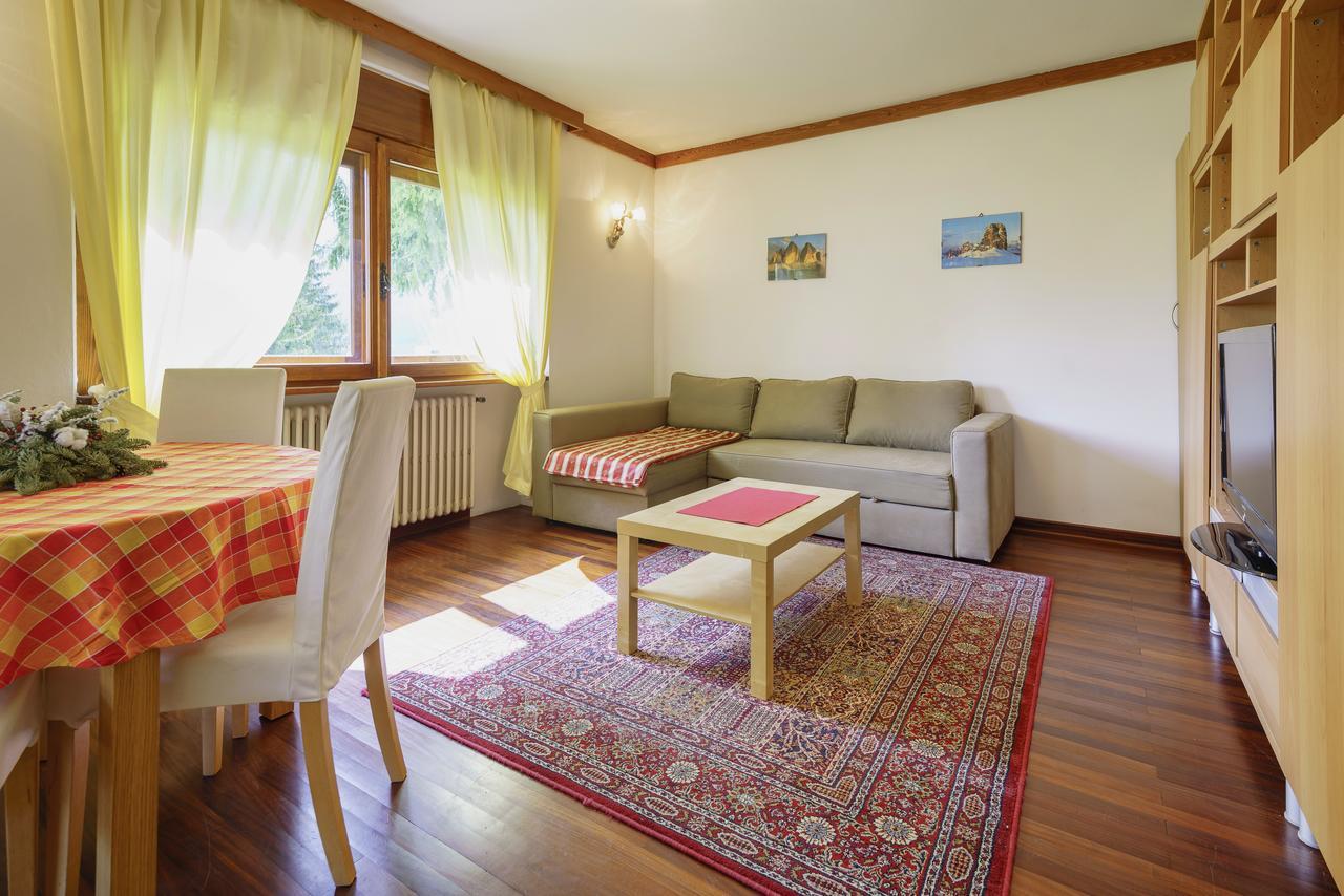 Villa Ca Perosego - Stayincortina กอร์ตินาดัมเปซโซ ภายนอก รูปภาพ